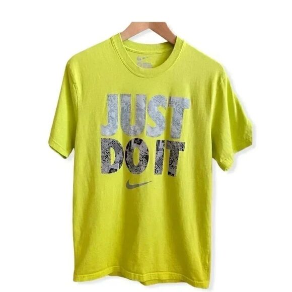 Nike Just Do It Unisex Crewneck Classic Neon T-Shirt, M - Picture 1 of 3